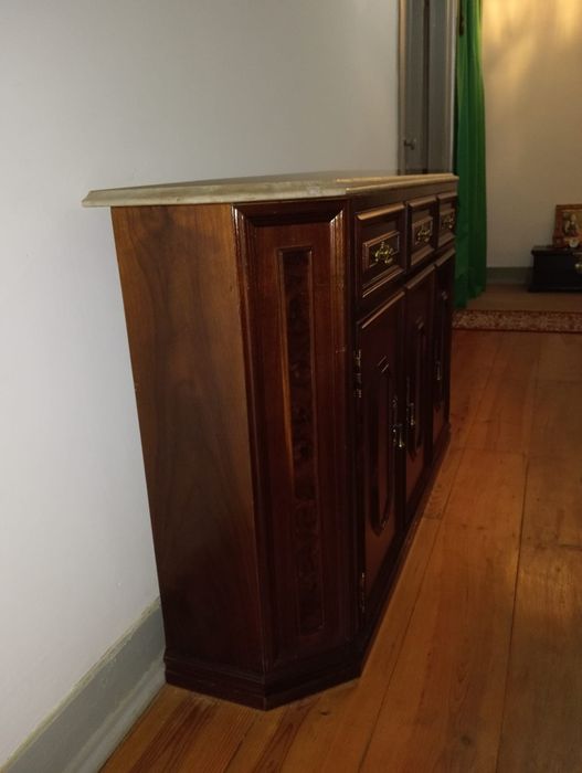 Sapateira com tampo mármore