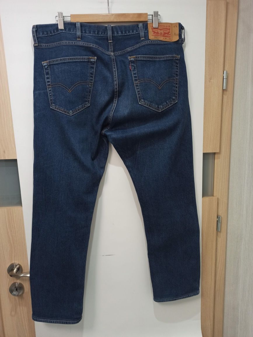 Spodnie męskie rozmiar 38/32 Levis