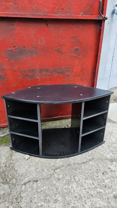 Полиця, підставка під телевізор