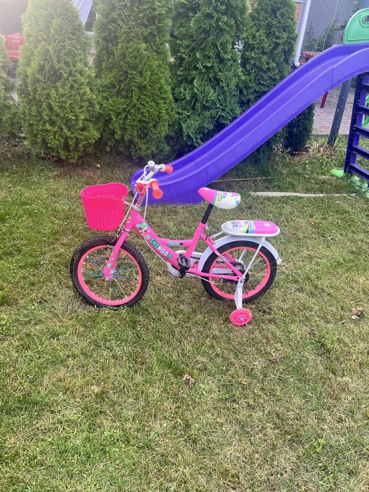 Велосипед для дівчинки, рожевого кольору з карзиною для іграшок
