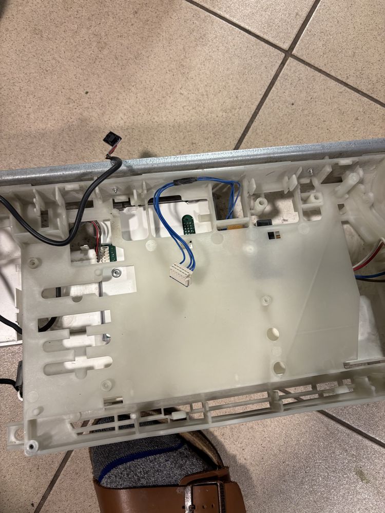 Wyswietlacz, sterownik pieca isomax condens F35E
