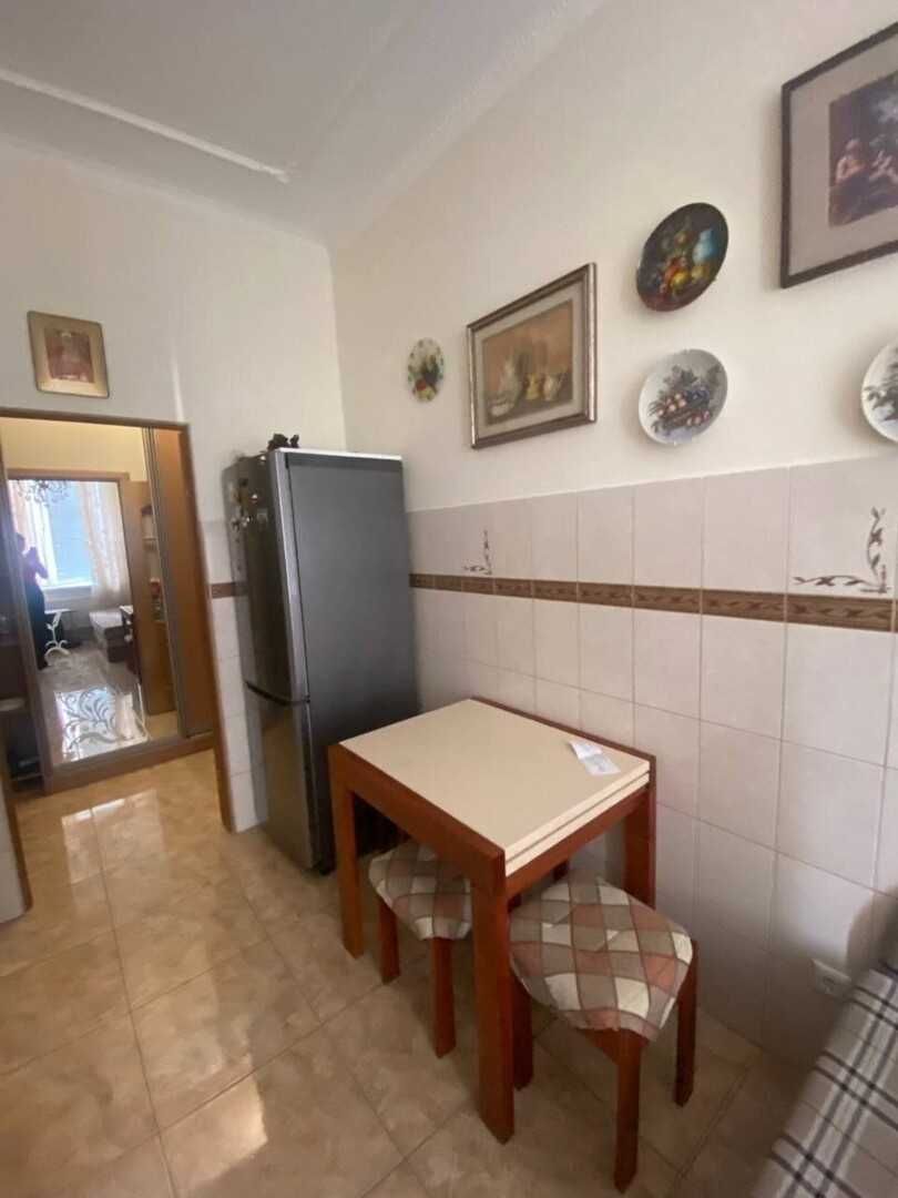Оренда 1-кімнатної квартири на вул. Караджича