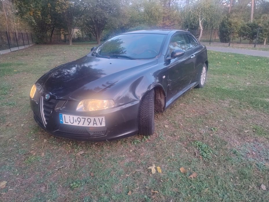 Alfa Romeo GT 1.9 JTD 150 KM 2008 r.