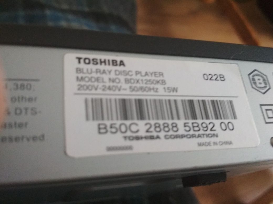Toshiba bdx1250 blu ray uszkodzony