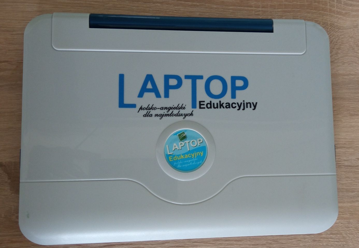 Laptop edukacyjny