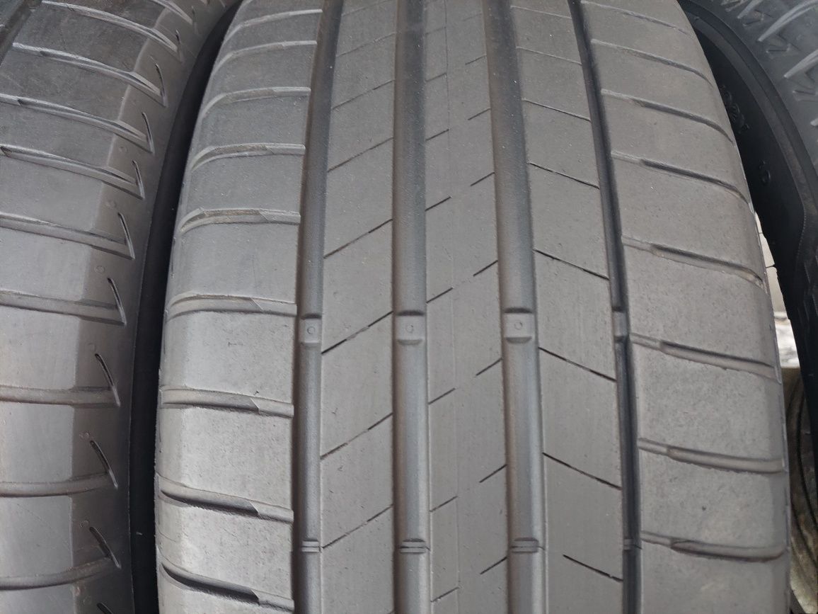 225.55.R18 Bridgestone 225 55 18