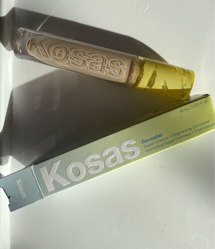 Kosas Revealer korektor kolor 3.20 light with neutral Olive