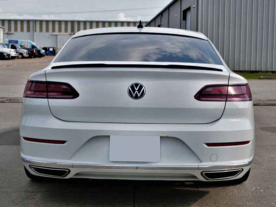 Volkswagen Arteon SE      2021