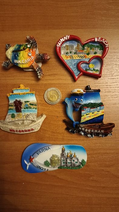 Magnesy na lodówkę z krajów europy i świata