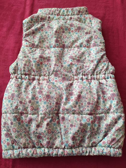 Colete para menina tamanho 6/7 anos marca Zippy