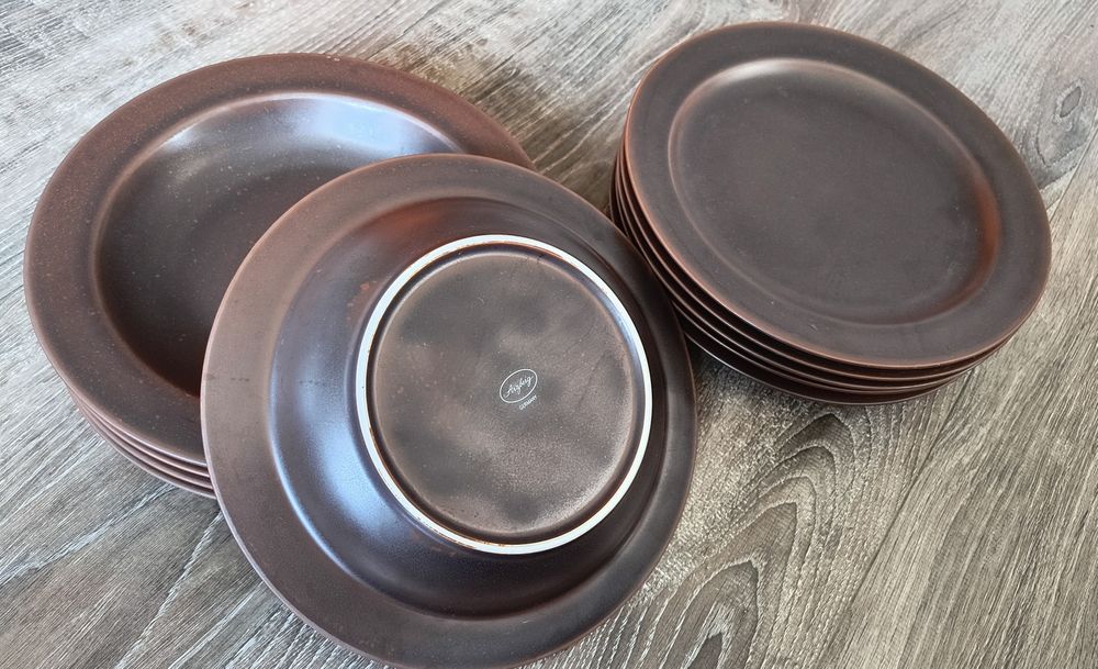 Talerze Arzberg sygnatura