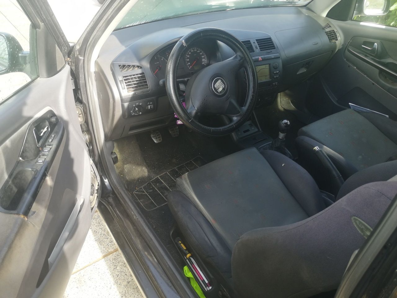 SEAT Ibiza 1.9 TDI – Motor VW, económico, fiável, pneus novos