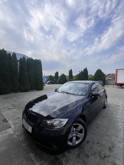 BMW E90  320D Performance