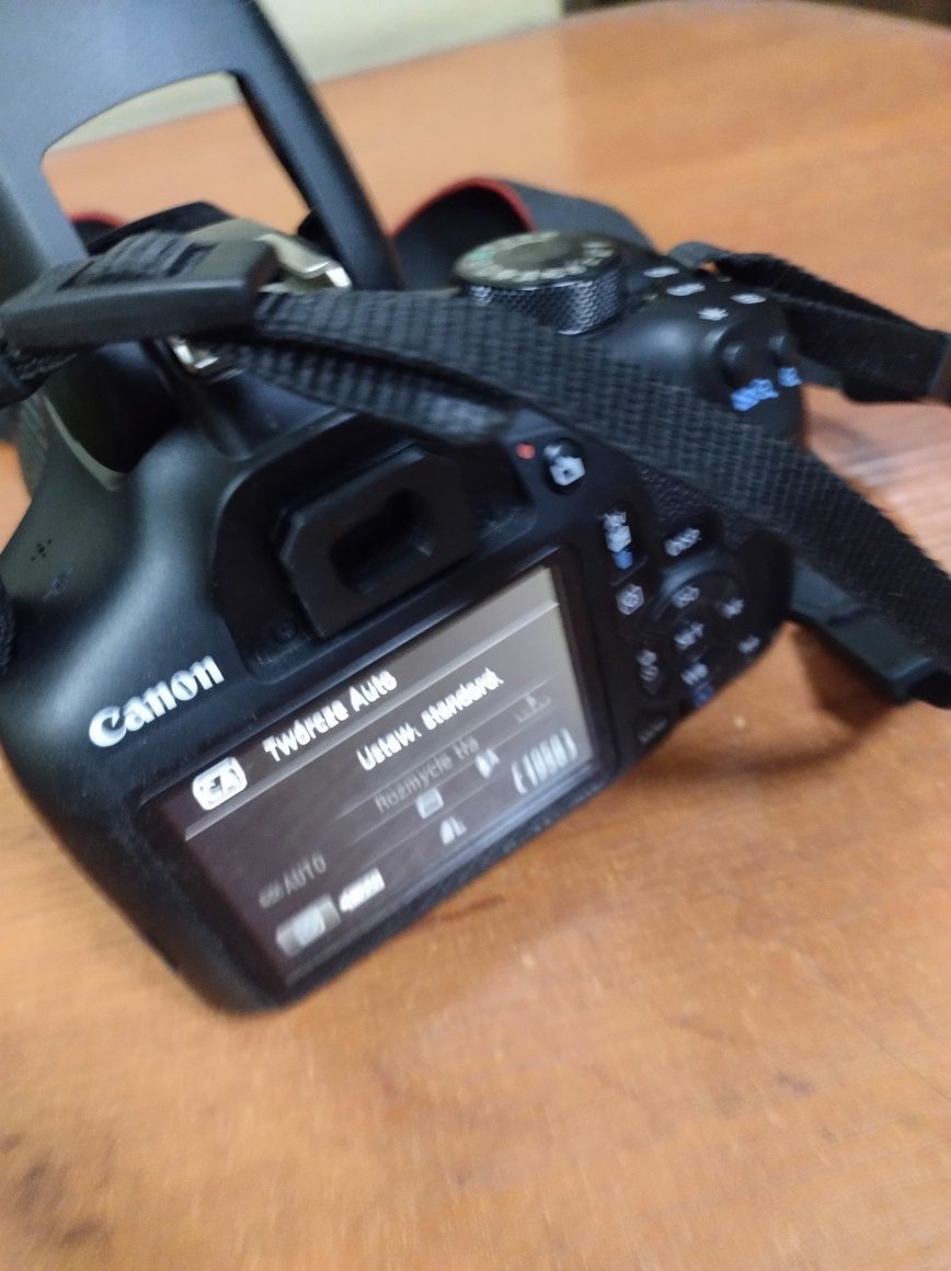 (6309) Aparat fotograficzny Canon EOS 1300D