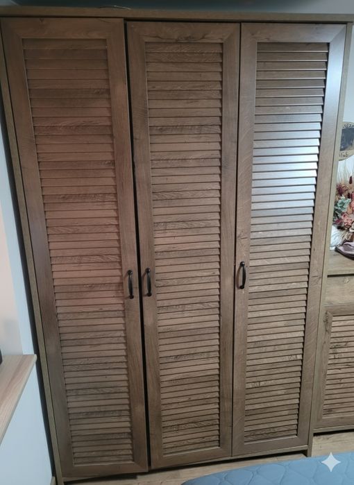 Szafa i komoda manderup