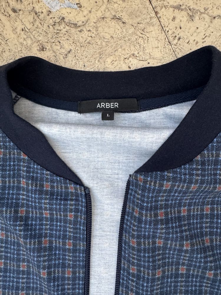 Чоловічий костюм Arber