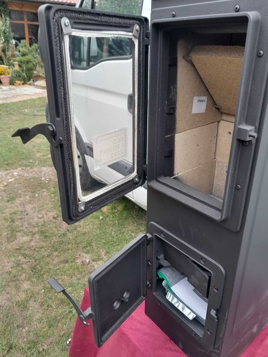 Piec koza żeliwny-stalowy jako kominek EKO  Zwoleń Pionki Dęblin Radom