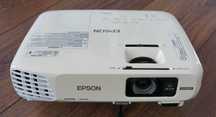 Rzutnik projektor EPSON EB-W28 HDMI 3LCD lampa tylko 100 h pracy !