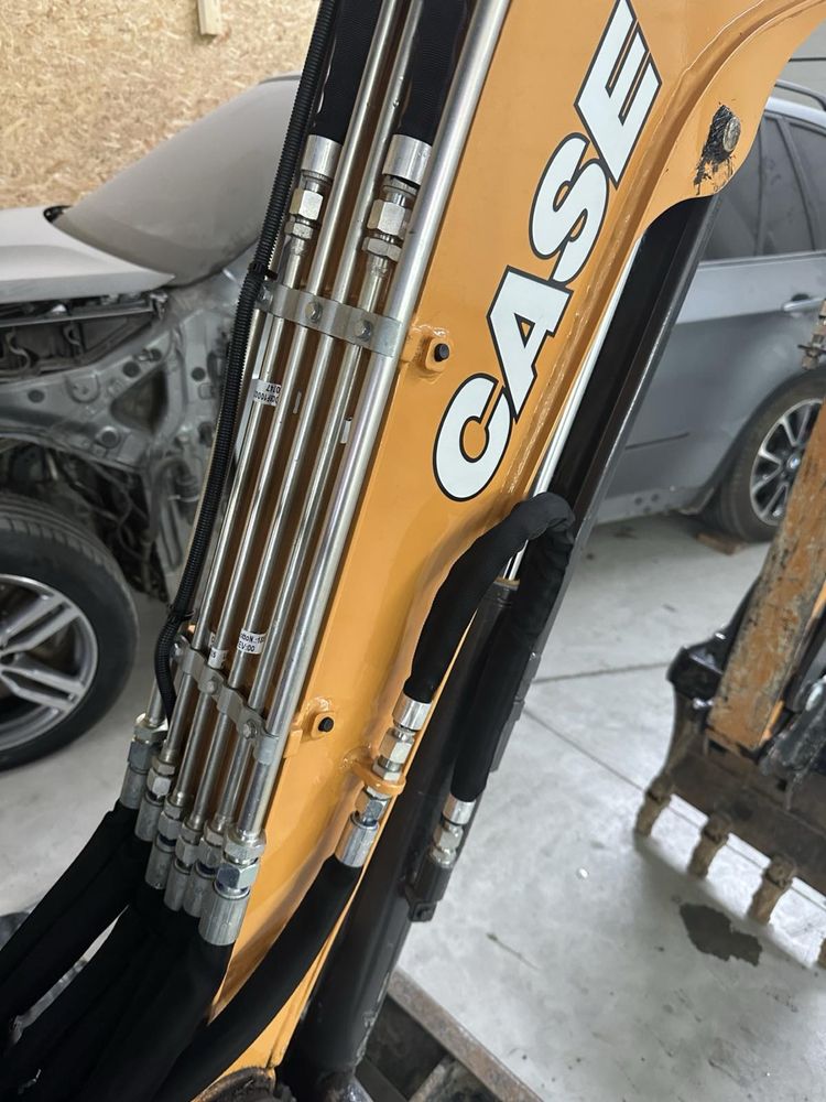 Міні екскаватор Case cx18d