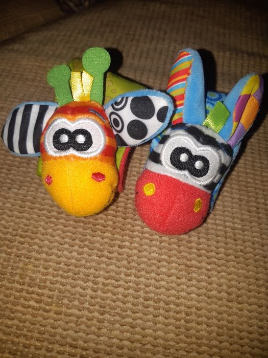 Браслетики, шкарпетка брязькальця