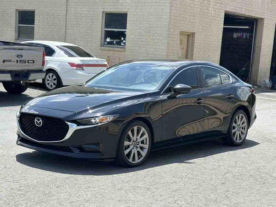Mazda MAZDA3 Preferred      2021