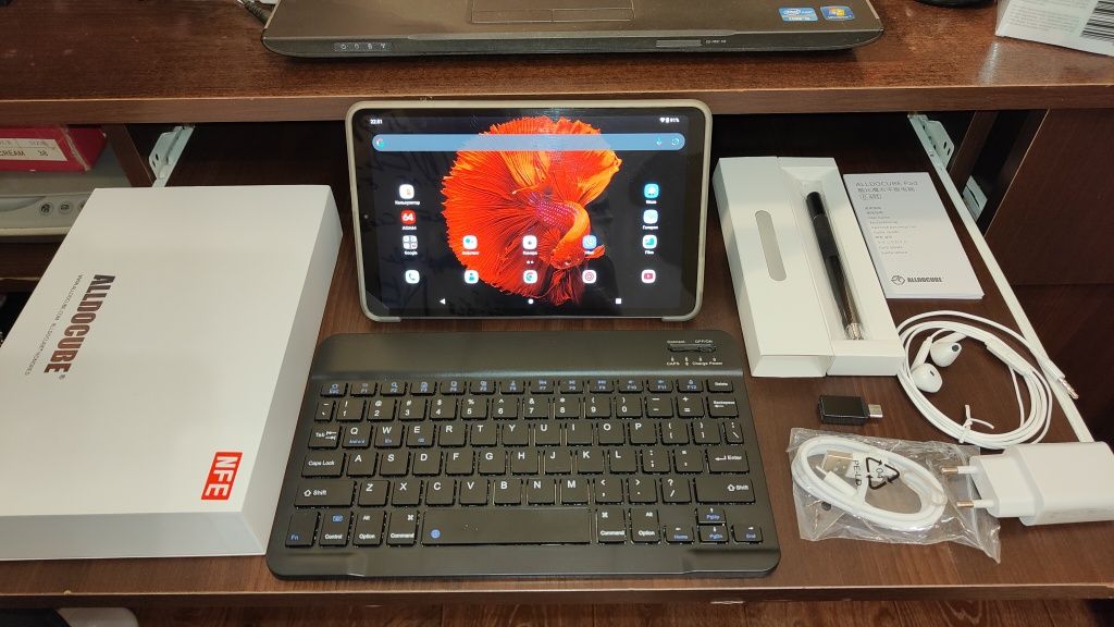 Під замовлення Alldocube iPlay 50 Mini PRO 8 256 Планшет - телефон 8,4