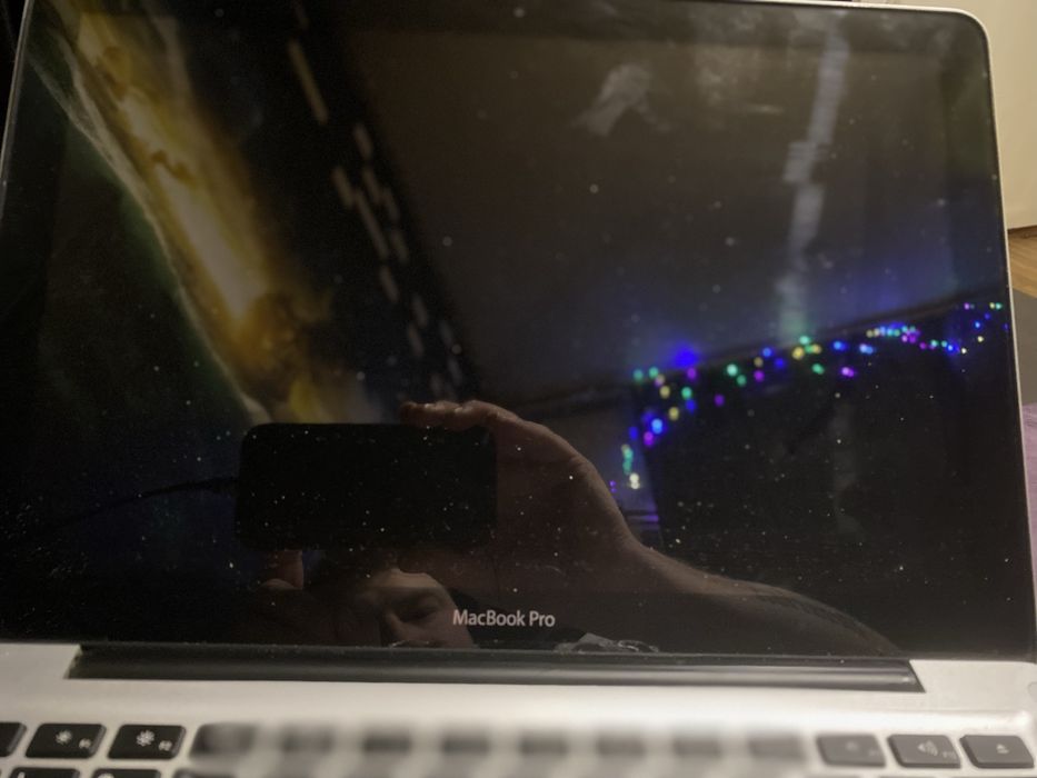 Macbook pro 8.1  2010 A1278 13.3 4 GB