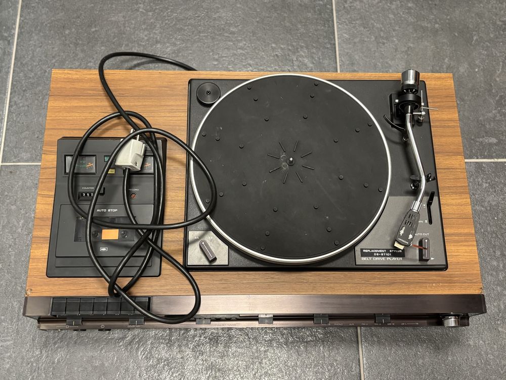 Hitach STD 2690R Music Center gramofon