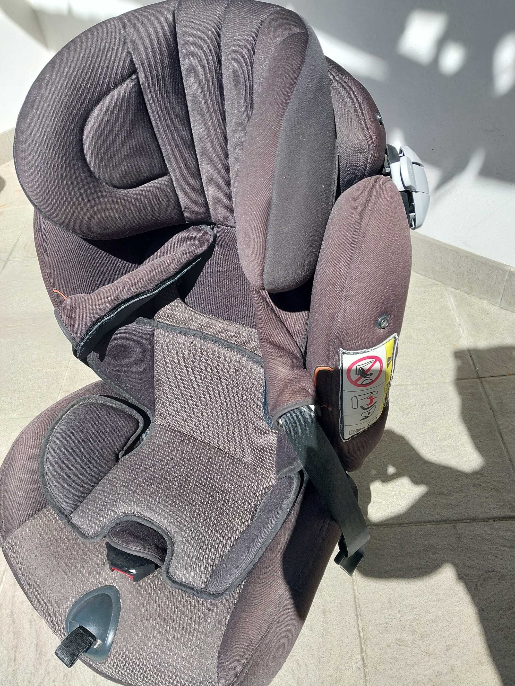 Fotelik samochodowy BeSafe Izi Combi X4 Isofix do 18 kg