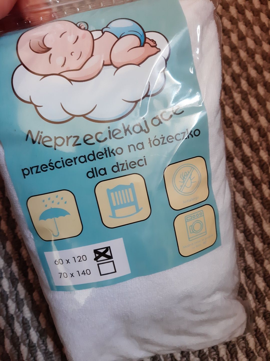 Prześcieradło dla niemowlaka 120 na 60