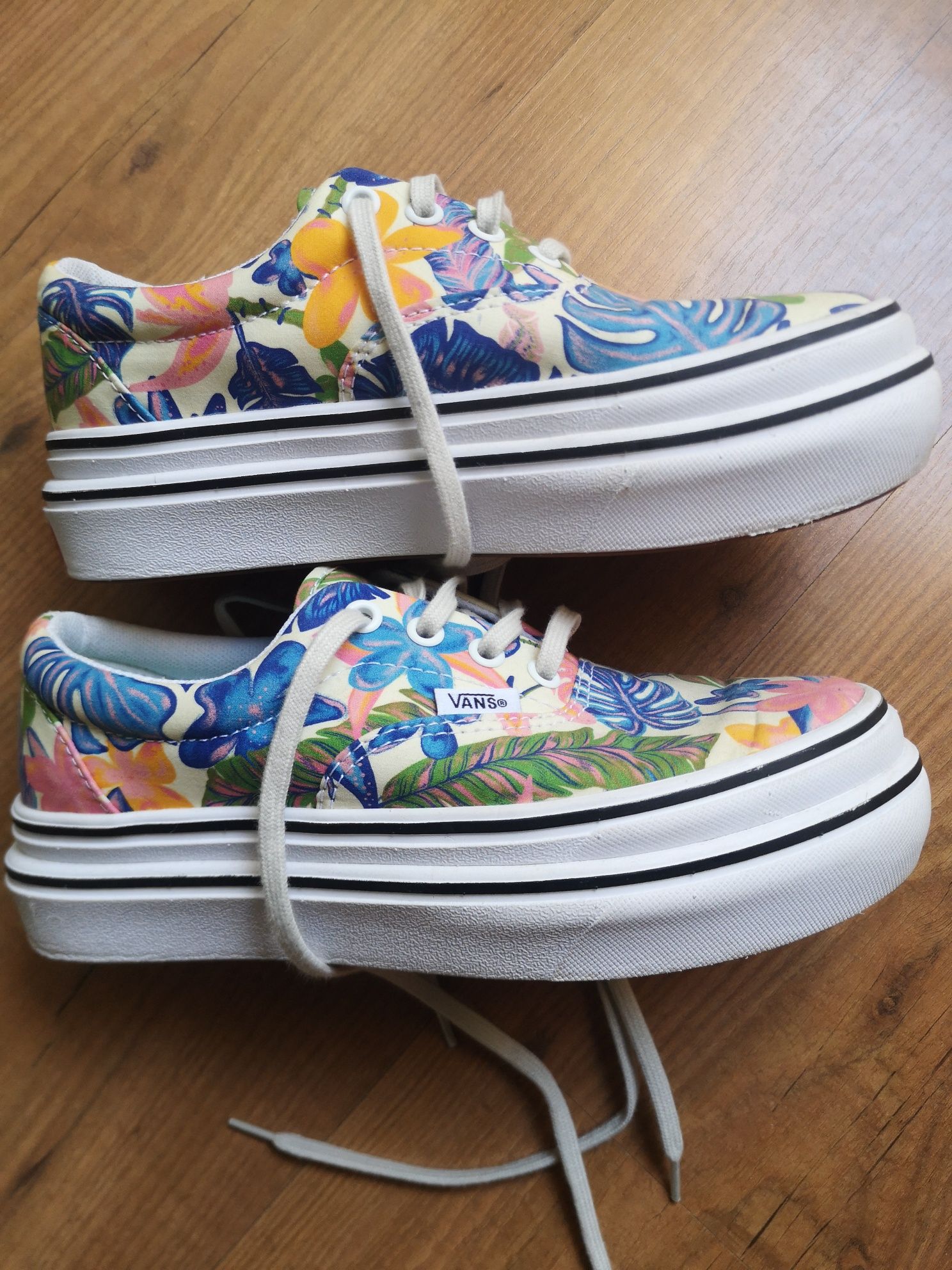 Sapatilhas Vans originais em excelente estado nr 36