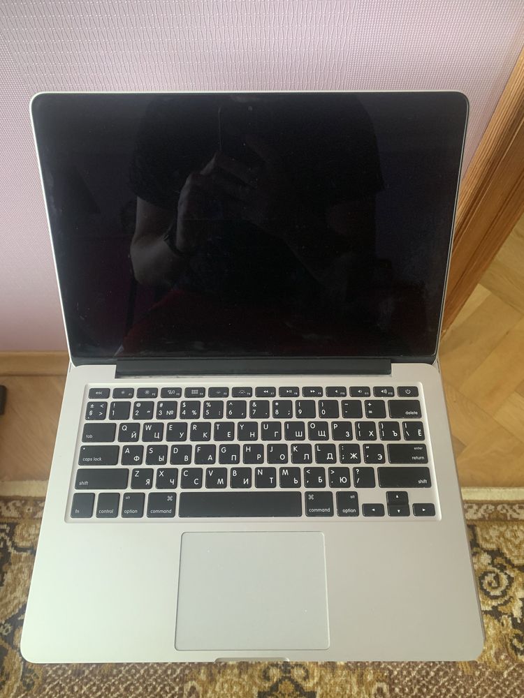 Macbook Pro 13 Retina (I7 3.0Ghz/8RAM/SSD 512GB) macOs Sonoma!