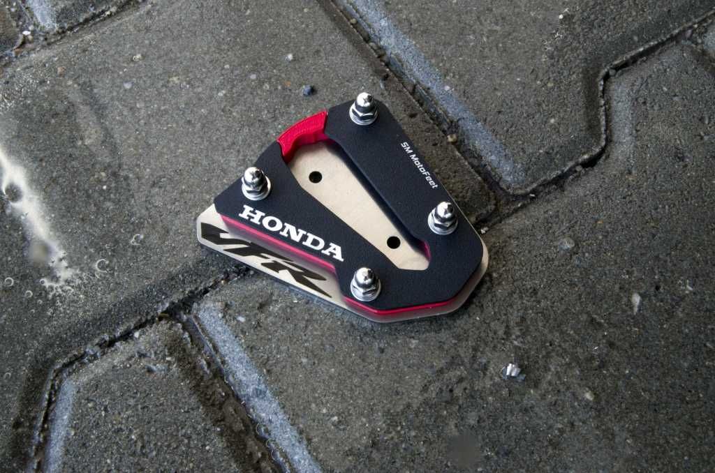 Poszerzenie stopki Honda VFR 750 RC36/2
