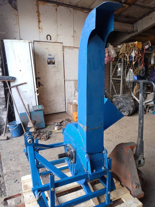 Продаю подрібнювач гілок