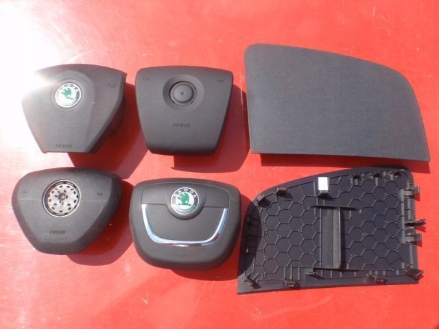 SKODA FABIA II 2 ROOMSTER PRAKTIK ZAŚLEPKA AIRBAG