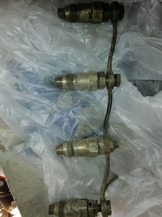 Исузу Миди датчик температуры