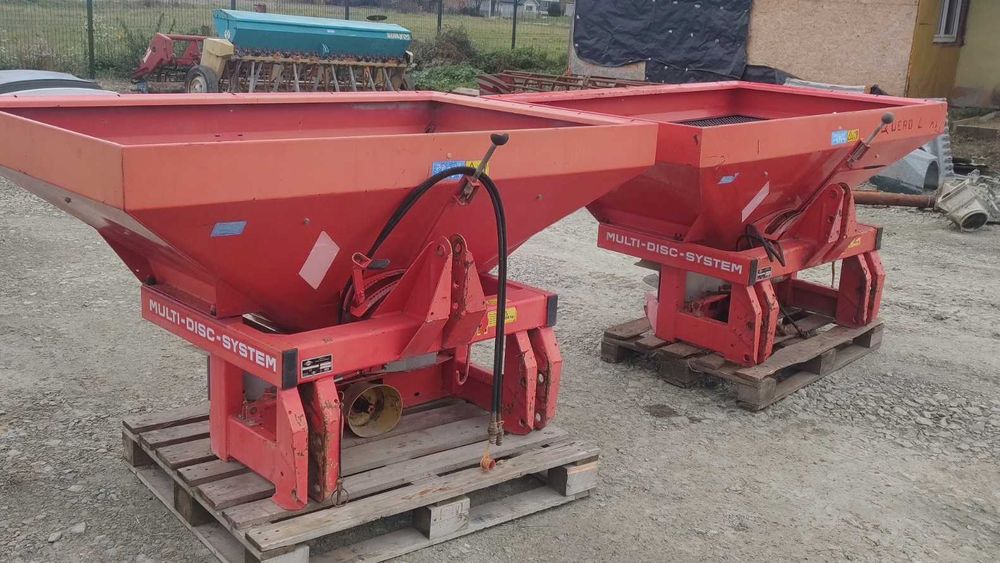 Rozsiewacz KUHN MDS 901 - hydraulika - nowe sita !