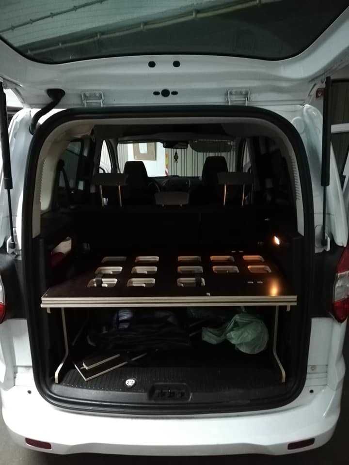 Ford Tourneo Courier Titanium