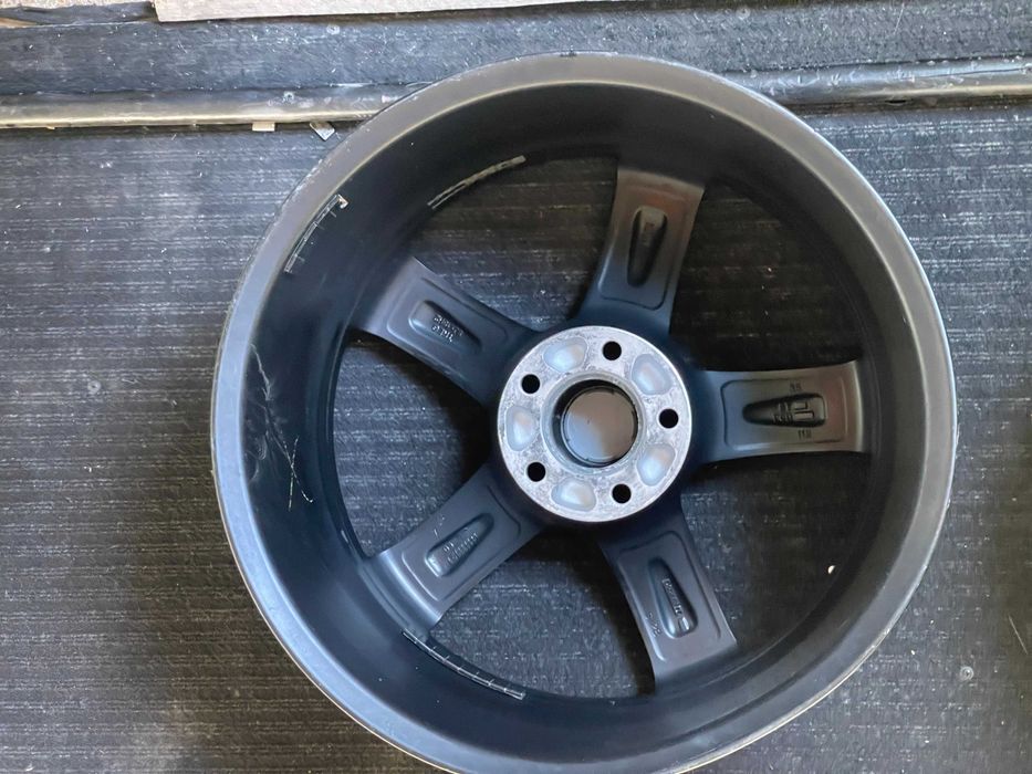 диски R18 8j ET35 5x112 dia66,6