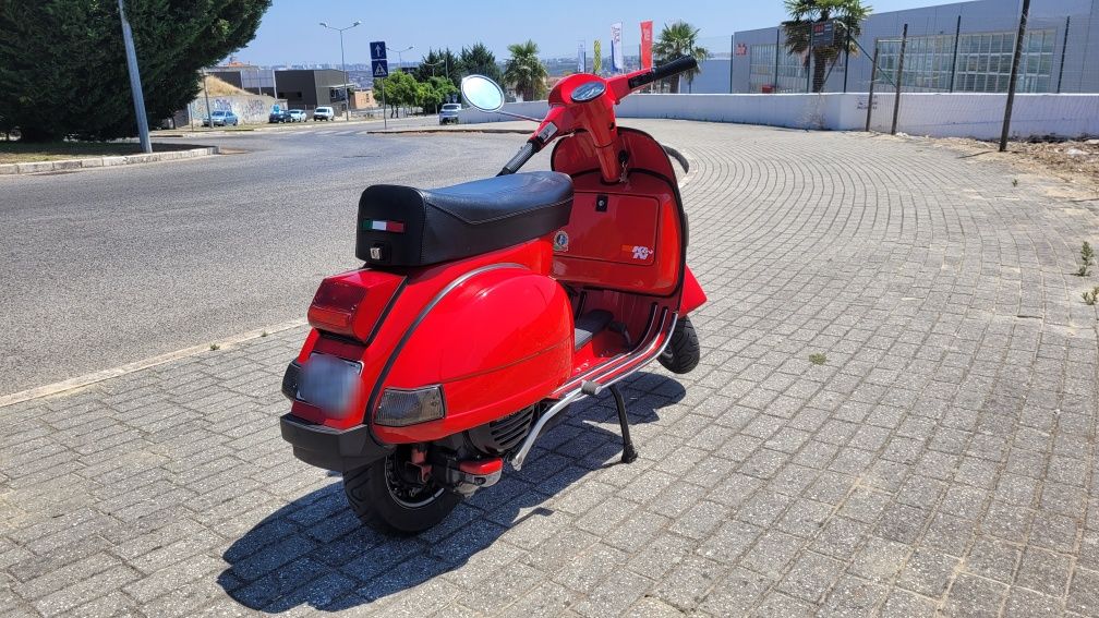 Vespa Piaggio PX125