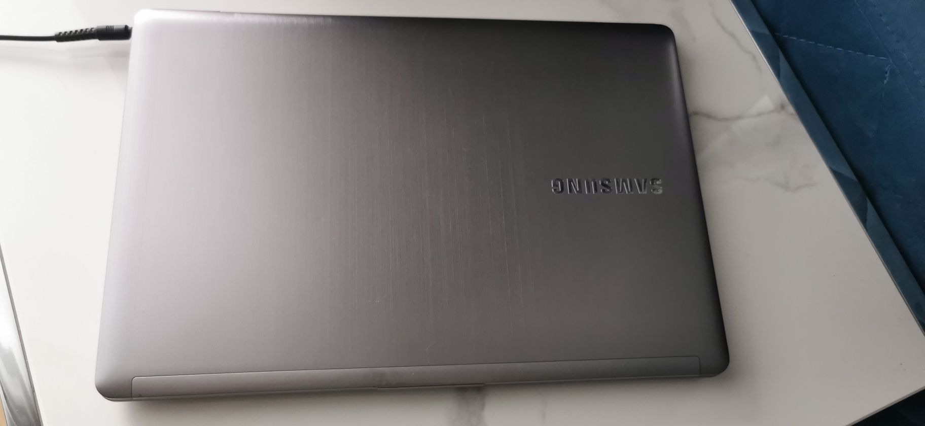 Samsung NP740U3E aluminiowy dotykowy netebook nowa bateria
