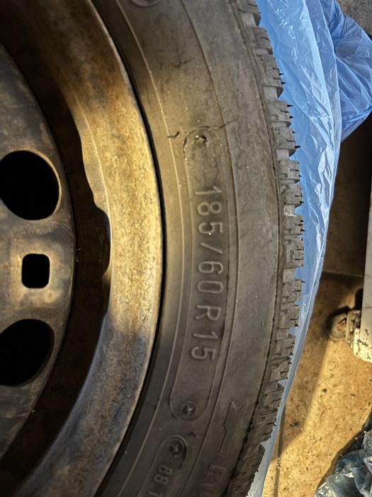 Koła zimowe 185/60/R15 po 1 sezonie