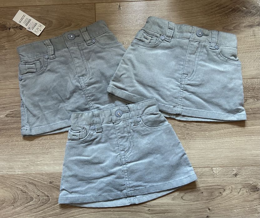 Spódniczka mini szara z brokatem r68