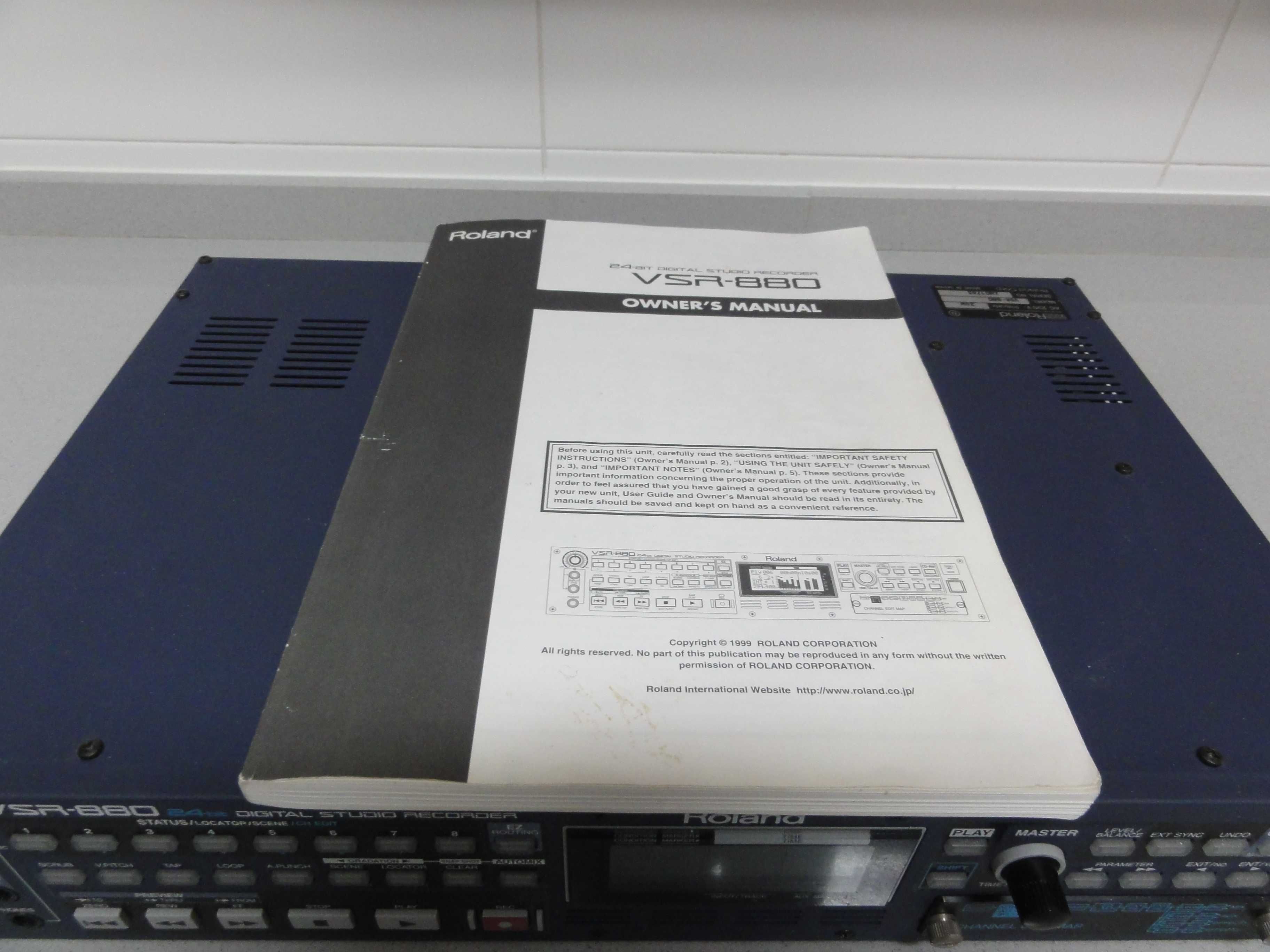 Roland VSR-880 - Gravador Digital
