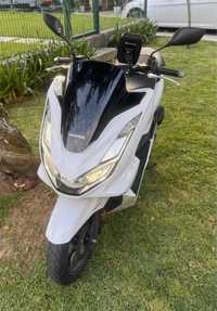 Honda PCX 125 Ano 2023