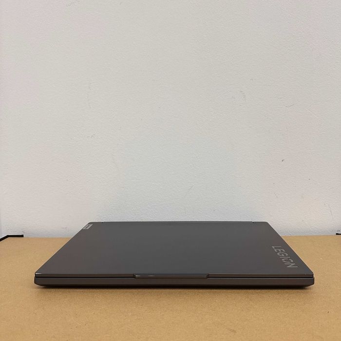 Lenovo Legion Slim 5 { Ryzen5 7640HS | DDR5 16gb |512 SSD} SV08127