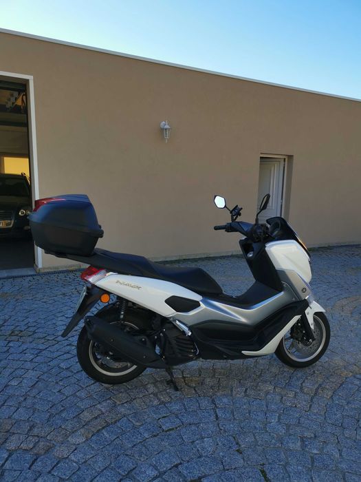NMAX 125 Como nova