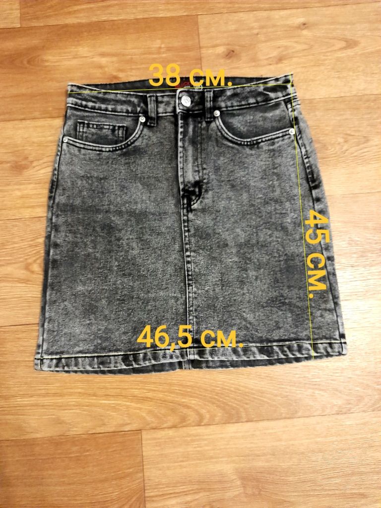 Продам джинсовую юбку, размер 42/44