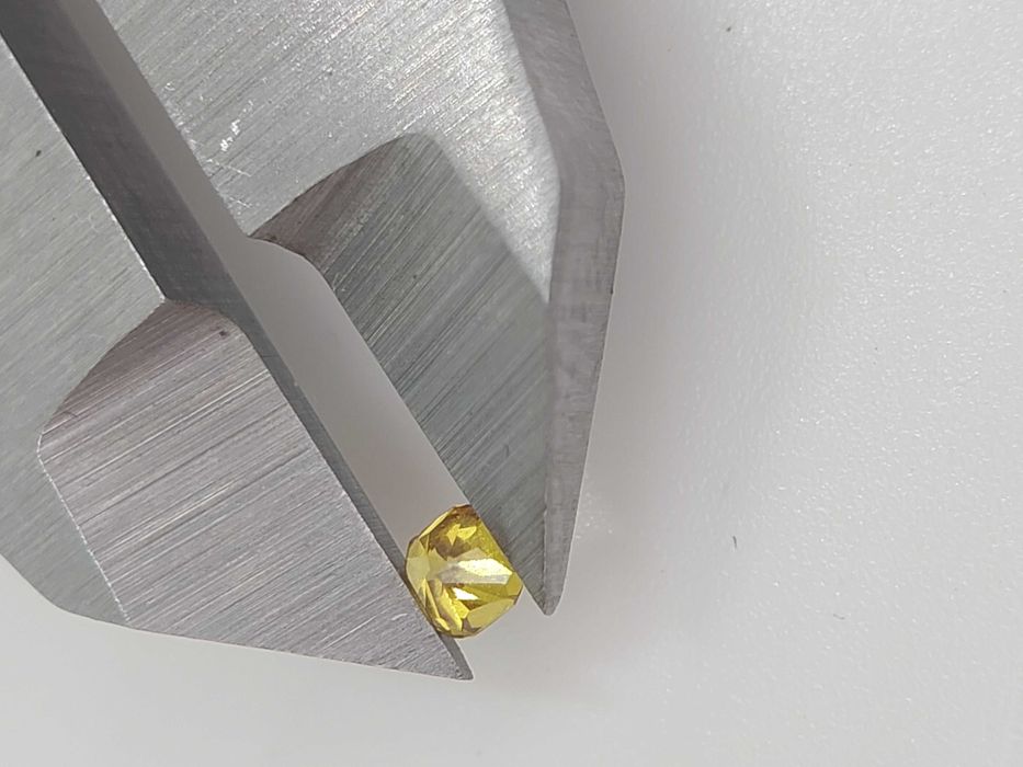 Diament 0.12 ct Vs1 / wycena 3600 PLN