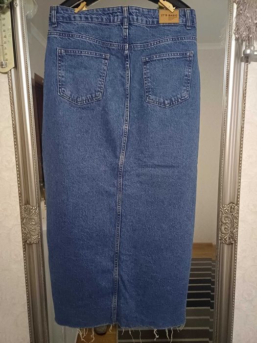 Довга джинсова спідниця
